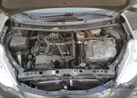 2014 Toyota Prius C from USA, damaged, VIN JTDKDTB33E1573157